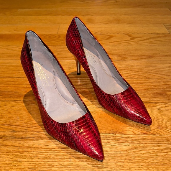 NWOTKenneth Cole Red Snakeskin Silver Edition Exclusive 925 Mirrored Heel Sz 6.5 - Picture 1 of 7